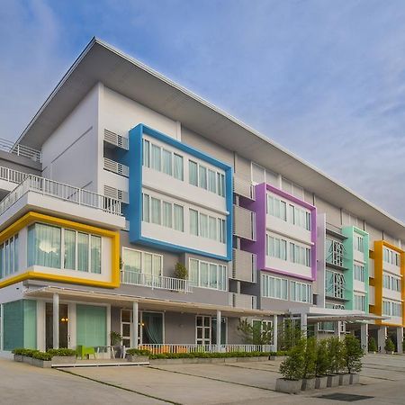 The Bliss Ubon Hotel Ubon Ratchathani Bagian luar foto