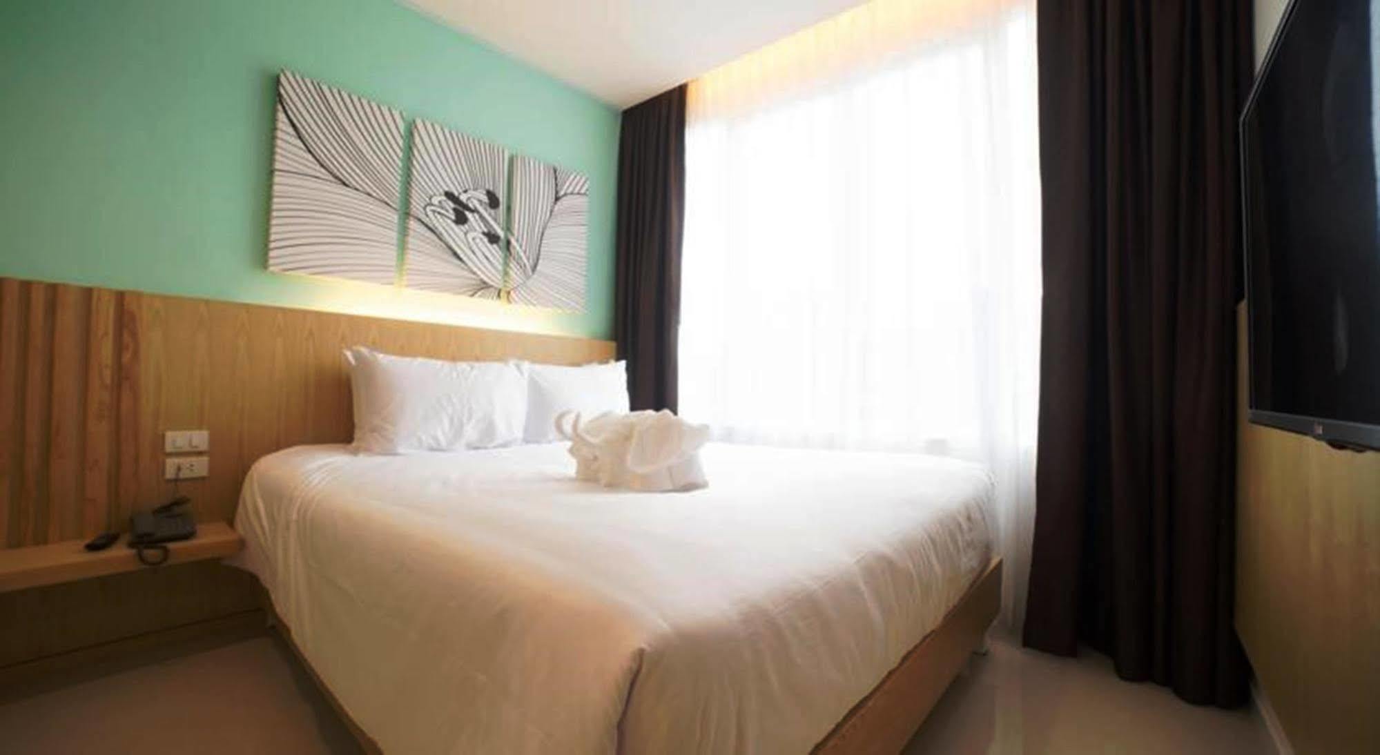 The Bliss Ubon Hotel Ubon Ratchathani Bagian luar foto
